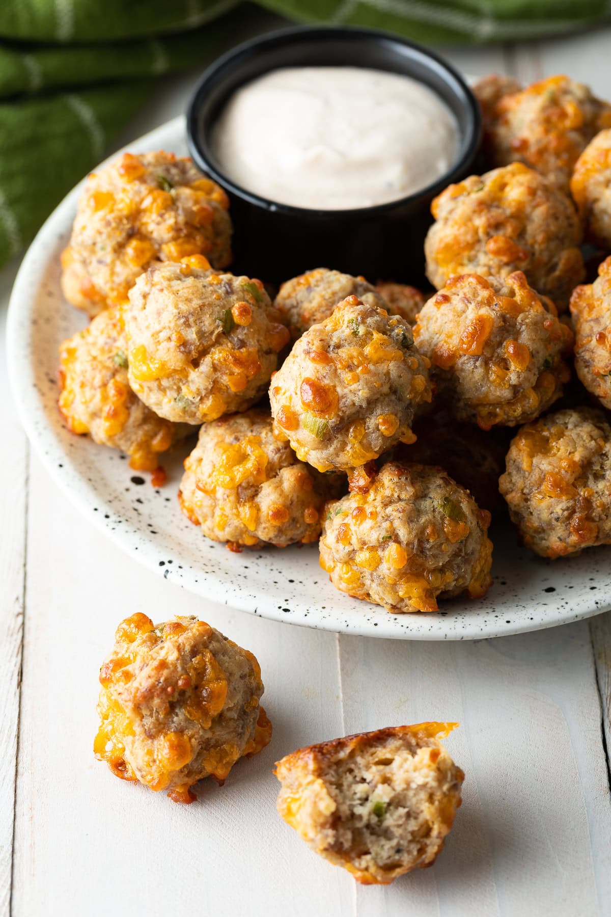 Bisquick cheese and sausage balls party appetizer