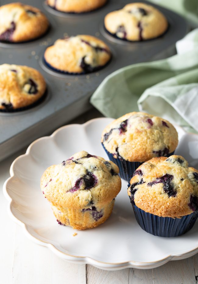 muffins with blueberries and lemon