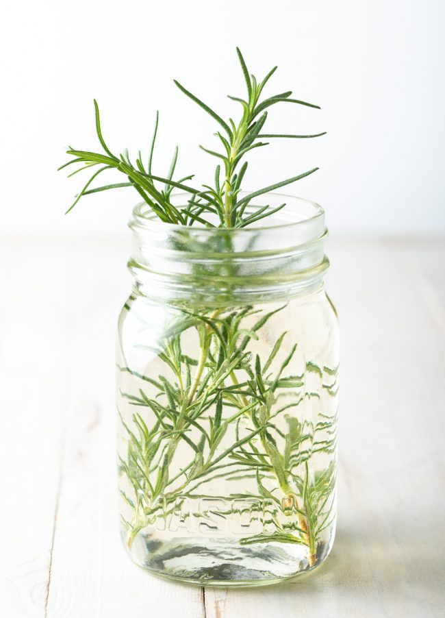 simple syrup with rosemary