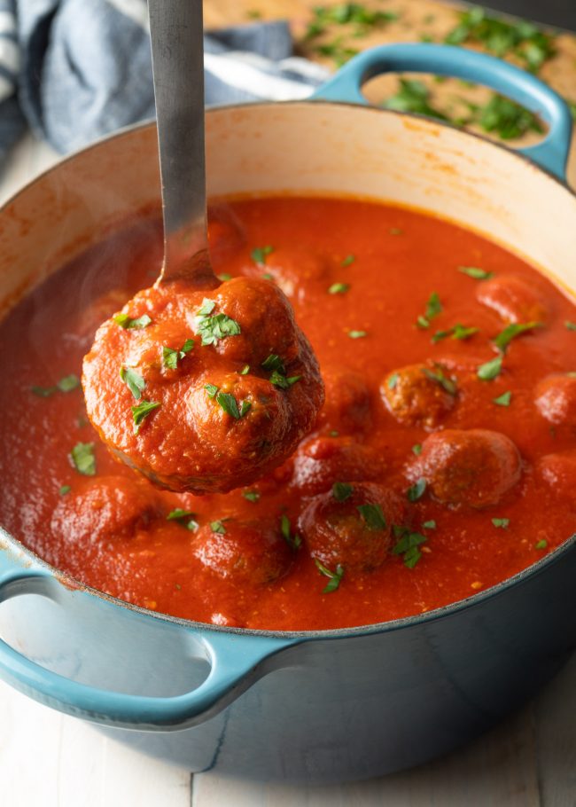 baked meatballs in tomato sauce