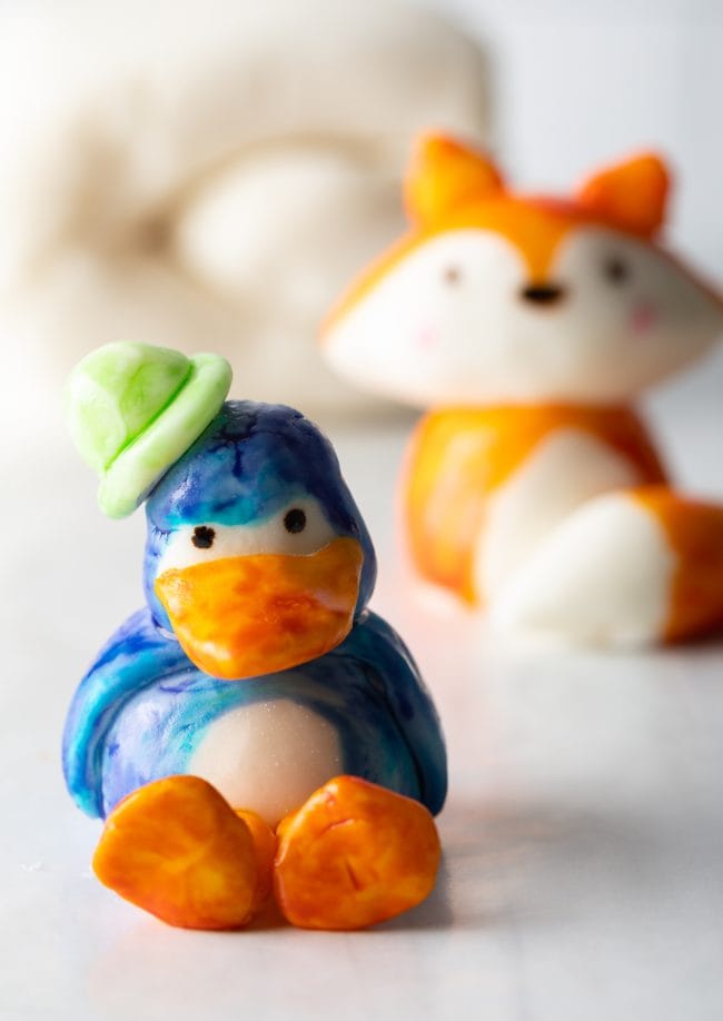 Fondant duck figurine. 