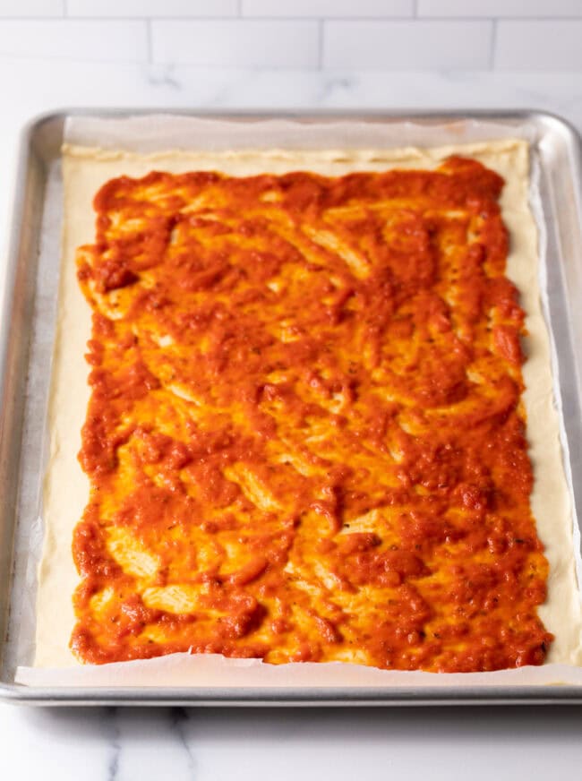 Mac and Cheese Pizza Recipe - 30
