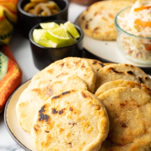 Pupusas Recipe (Papusas) - A Spicy Perspective