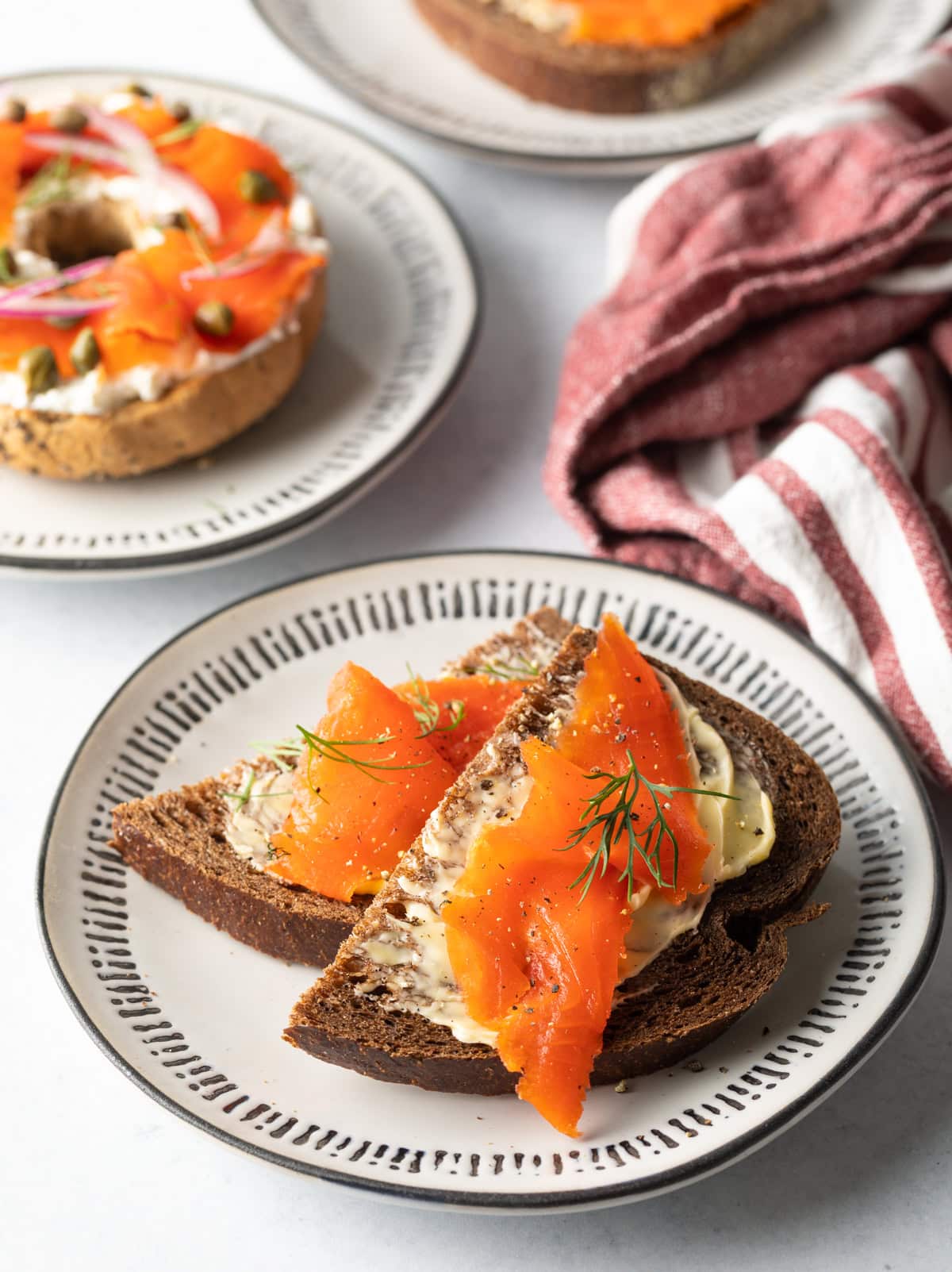 Easy Gravlax Recipe Cured Salmon A Spicy Perspective