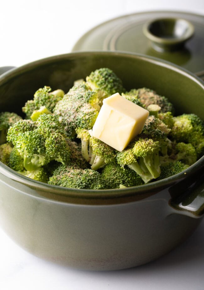 How to Steam Broccoli  in Microwave  - 99