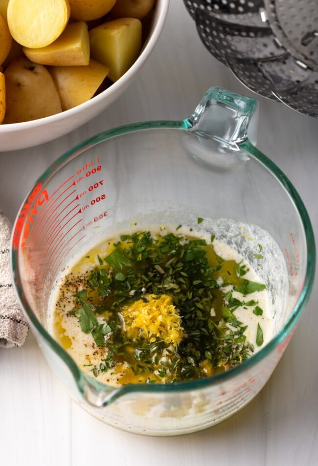 Steamed Potatoes with Garlic Herb Butter - 25