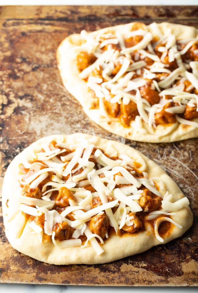 Butter Chicken Curry Pizza  Video  - 6