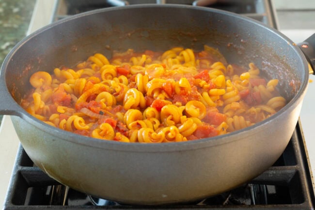 Skillet Shrimp Fra Diavolo Pasta - 10