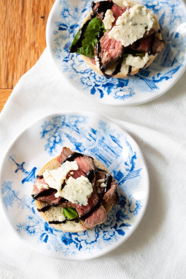 5 Ingredient Bagel Bites with Steak and Blue Cheese - 61