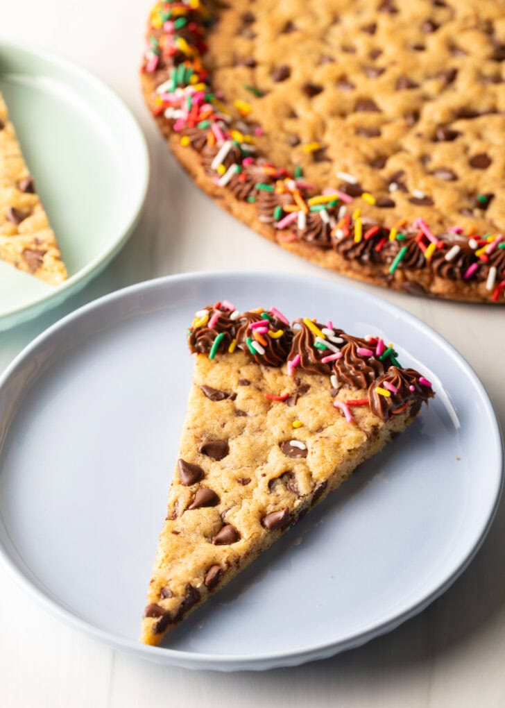 Chocolate Chip Cookie Cake Recipe  Video  - 81