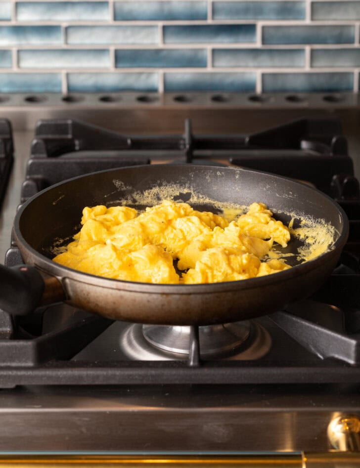 How to Scramble Eggs  Fluffy Scrambled Eggs  - 49