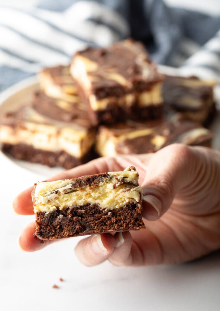 Cheesecake Brownies - 48