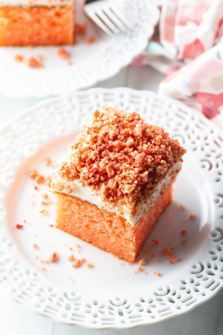 Strawberry Crunch Cake Recipe - 48