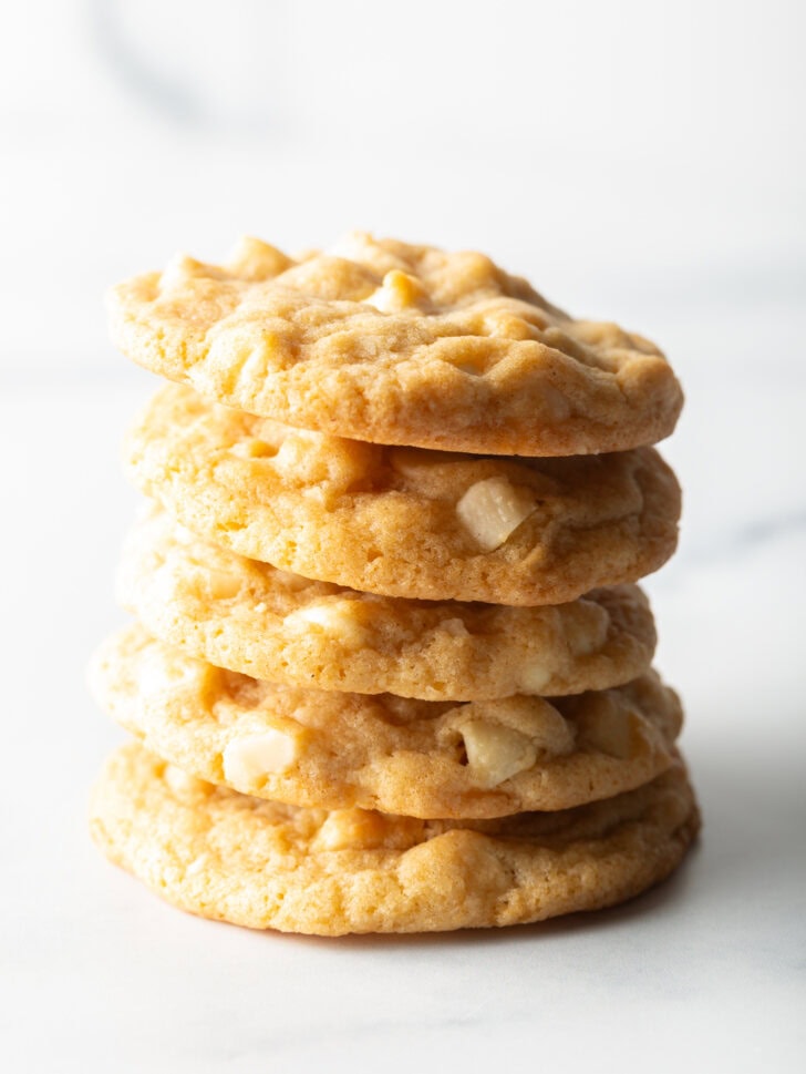 White Chocolate Macadamia Nut Cookies - 86