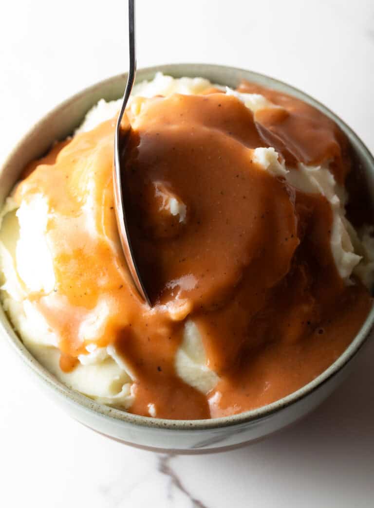 Easy Mashed Potatoes and Gravy - A Spicy Perspective
